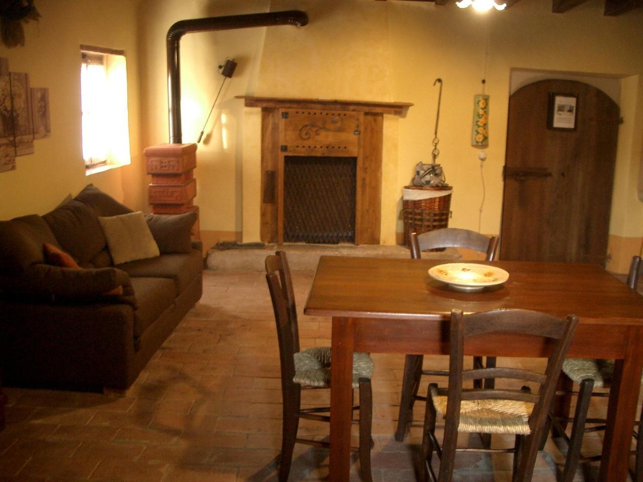Antica Dimora Dell'Ortolano Apartment Castellaro  Bagian luar foto